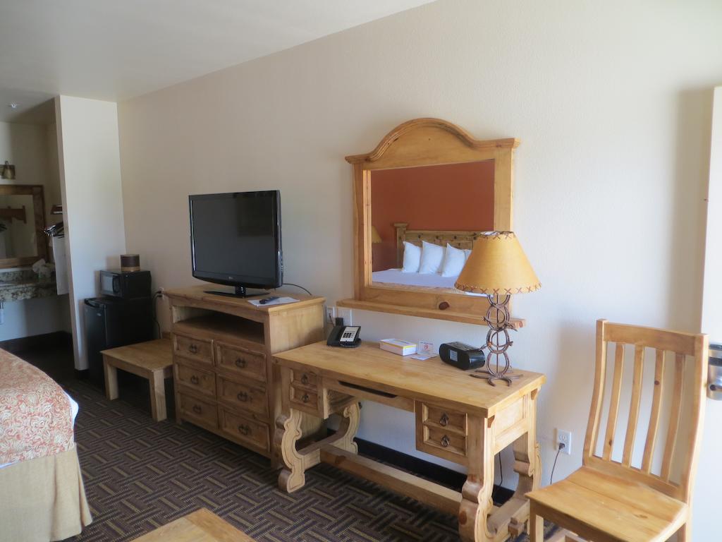 Hotel Texas Cuero מראה חיצוני תמונה